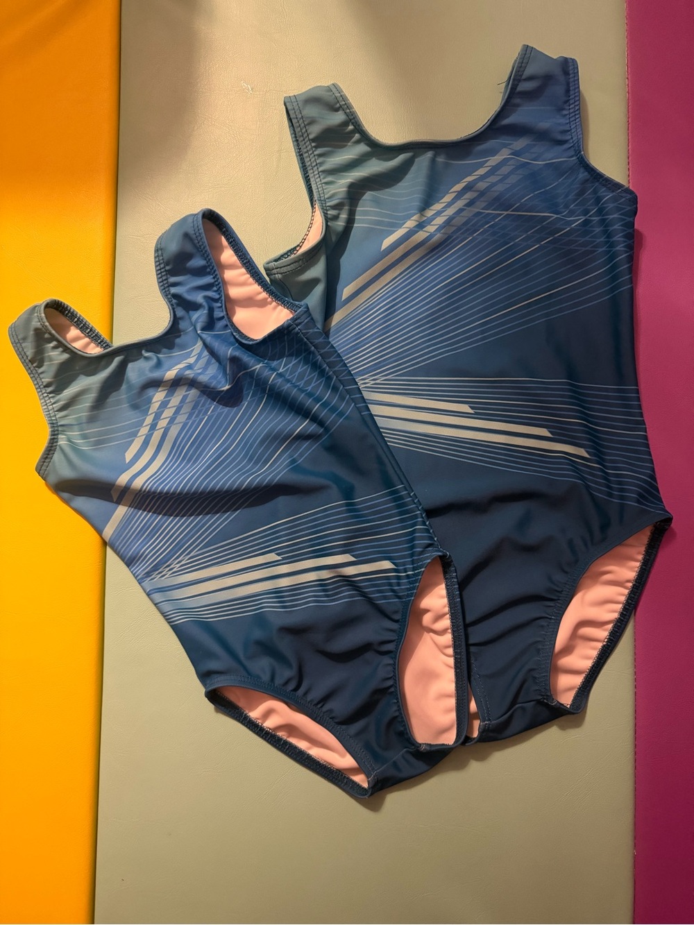 Girls' Destira matching leos